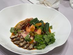 -红鼎豆捞·非遗鲍皇汤火锅(宝丰路店)