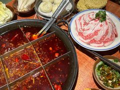 -周小明火锅(黑金冠社区店)