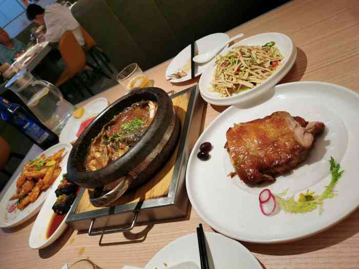 小放牛(万博店)-"第一次来保定,逛逛当地最大的购物中心—万.