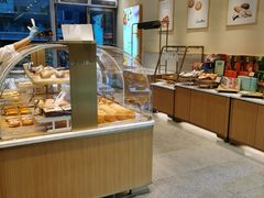 面包甜点陈列柜-可莎蜜兒(黄龙K-lab店)