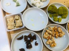 -阮大兴糕团(滨江宝龙店)