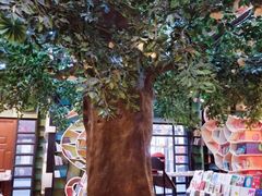 -钟书阁(松江泰晤士小镇店)