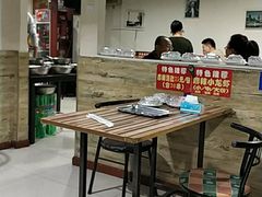大堂-济南亮亮烧烤(延安三路店)