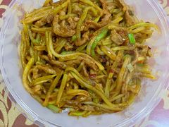 鱼香肉丝-清真尔卜餐厅(回民街店)