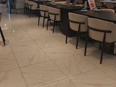 -必胜客(砂之船中东奥莱店)