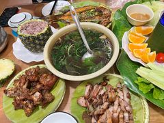 -沐毫傣泐云南菜孔雀宴•手抓饭傣味烧烤(曼听公园店)