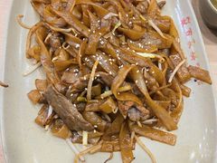 干炒牛肉河粉-百家鸡味馆(清泰店)
