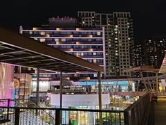 -瑞虹新天地月亮湾