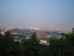 -鬼笑石后山停车场