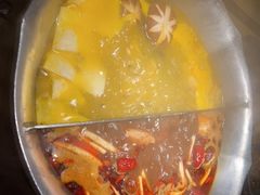-湊湊火锅·茶憩(郑州绿地新都会店)