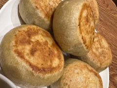 -清真吴记门钉肉饼·喜多利