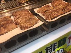 -六合夜市