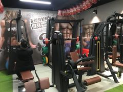 -征成健身连锁私教工作室(九公里店)