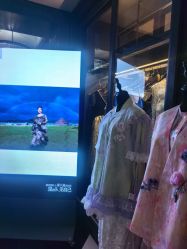 -鼎极摄影(世纪金源店)