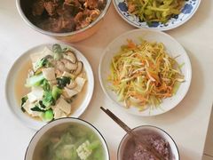 -天鹅到家·保姆月嫂育儿嫂(总店)