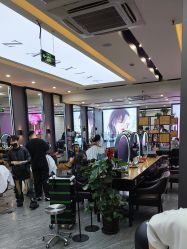 -藤野造型烫染·漂发