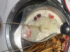 -佰人王串串香火锅(洋珠巷店)