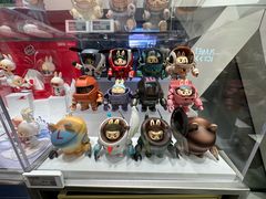 -泡泡玛特POPMART (北京超极合生汇店)