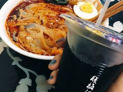 -何老二卤汁凉粉