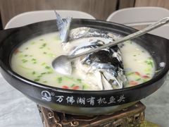 -万佛湖许老大铁锅鱼(黑金冠店)