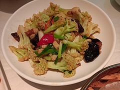 -江城小馆陕南妈妈菜·全球旅行餐厅(钟楼店)