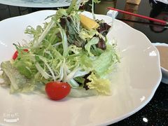 -香山湖家家宴(中山陵店)