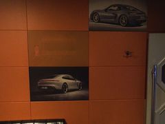 -唛哆哆KTV(梅村店)