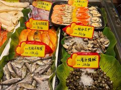 -头上红煨盐鸡·非遗院子餐厅