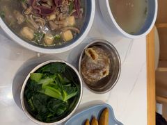 -老新隆牛肉锅贴(新街口店)