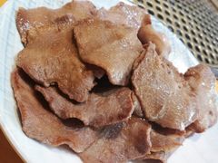 -唯成•韩国炭火烤肉 유성고기