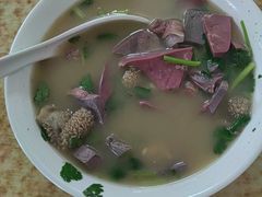 -宝瑞门钉肉饼店