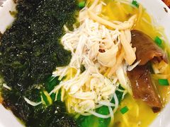 -越洋肖氏老米线(杨家坪店)