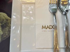 -MADO冰淇淋咖啡馆(淘金店)