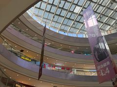 -宝龙城(杭州滨江店)