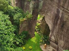 -广州莲花山旅游区