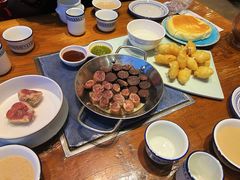 -蒙亨·手把肉·蒙古包文化主题餐厅(乌兰察布天恒广场店)