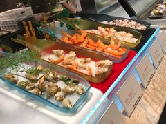 -半岛翡丽海鲜自助餐厅(观风亭店)