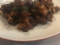 酱爆桃仁鸡丁-京味斋·北京烤鸭(华威桥北工大店)