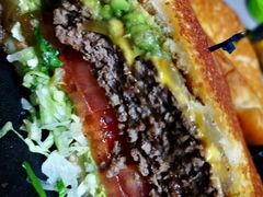 -The Habit Burger Grill 哈比特汉堡(爱琴海店)