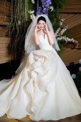 -拉瑞娜LaReine婚纱礼服高级定制