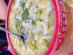 特色酸菜鱼-红鼎斋酸菜鱼(蒋家桥小区店)