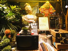 -胡桃里音乐酒馆(环亚凯瑟琳广场店)