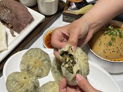 -江城小馆陕南妈妈菜·全球旅行餐厅(钟楼店)