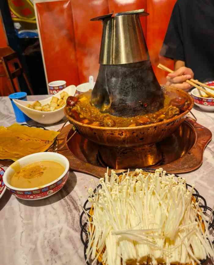 陈家屯火锅鸡 61 夜宵(红桥大舞台旗舰店)-"我家小哥哥终于如愿以偿