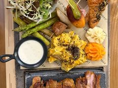 -Mark&Mars Restaurant