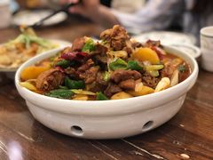 新疆大盘鸡-清真·玛丽亚新疆菜主题餐厅(浙江中路店)