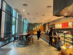 -星巴克臻选(广州高德置地秋广场店)