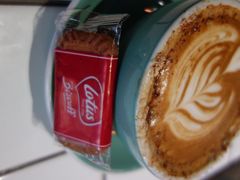 iphone_upload_pic-MIKAKU(万达广场上海宝山店)