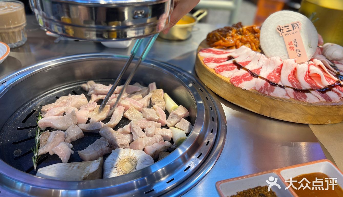 火爆青岛的韩料烤肉店来济南啦！打卡安三胖