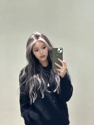-HAIR HERE造型